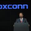 Дорогу молодым. Основатель и бессменный лидер Foxconn решил уступить свой пост, который он занимает 45 лет