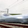 Японский поезд Alfa X развивает скорость 400 км/ч