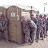 Сколько американских солдат поместится в одном биотуалете?