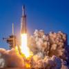 SpaceX похоронит в космосе 152 человека во время запуска Falcon Heavy