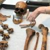 Жуткие находки в гробнице настоящего вампира: череп и кости