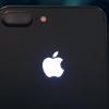 Светящееся яблоко. iPhone позаимствует функцию у старых MacBook