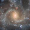 «Хаббл» получил потрясающий снимок галактики в более чем 130 млн световых годах