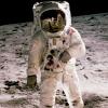 Высадку НАСА на Луну отложат на четыре года