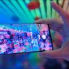 Samsung ради удешевления теперь отдаёт предпочтение ЖК-экранам для своих смартфонов