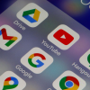 Санкции в действии: Яндекс начал отмечать Google и YouTube как нарушителей законодательства