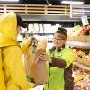 В «Яндекс Маркете» заработала доставка продуктов из супермаркетов в регионах