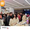 В Китае люди выстраиваются в очереди, чтобы заказать Xiaomi 14 и Xiaomi 14 Pro. Фото толп в магазинах